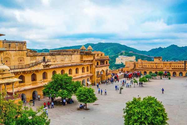 Bhangarh & Abhaneri Day Trip from Jaipur