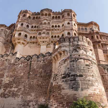 Tempo Traveller in Jaipur Ajmer Pushkar Tour