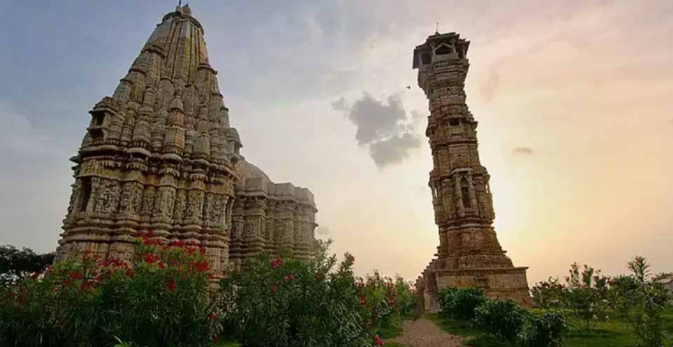Kirti Stambh / Tower Of Fame, Places To Visit In Chittorgarh, Timings,  Entry Fees, Location, Facts, History, Architecture &Amp; Visiting Time, Ticket  Price