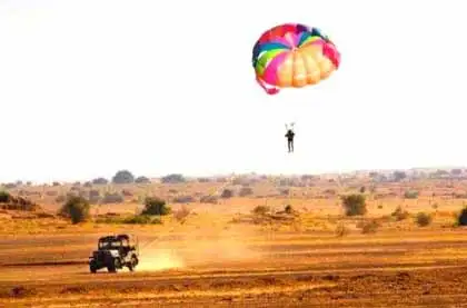Paragliding in jaisalmer