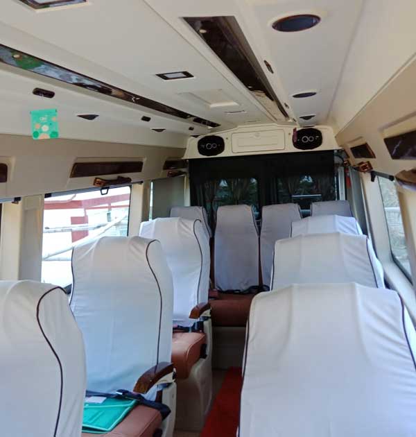 Maharaja Tempo Traveller Rajasthan